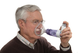 Komora inhalacyjna OptiChamber z maską w rozmiarze L